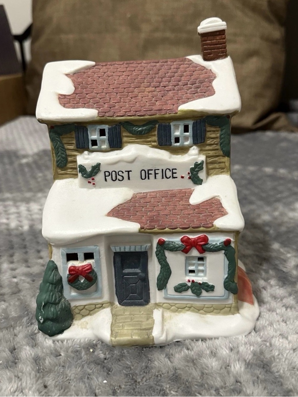 Christmas Snow Village Display Light Post Office #5